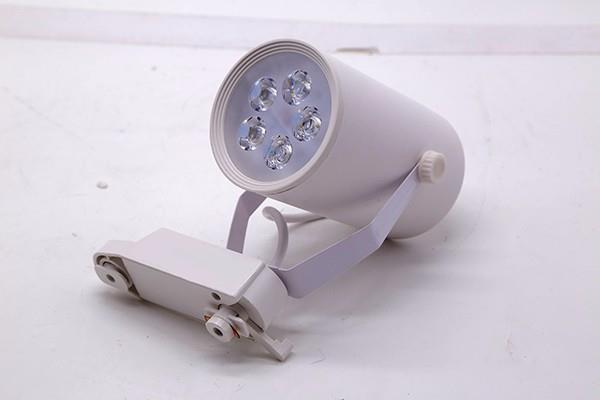 PM-LED0402